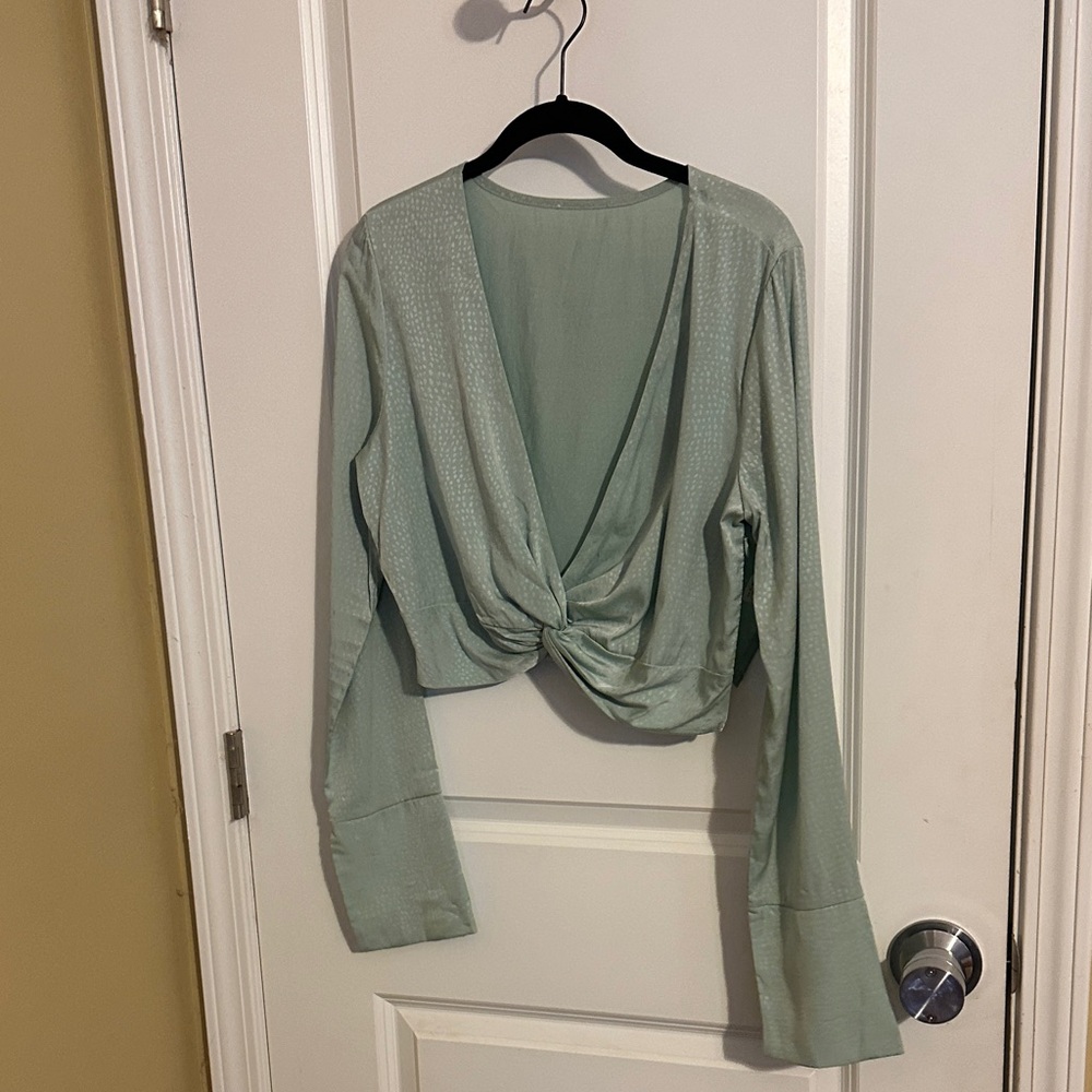 Elegant Green Women's Top